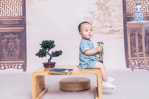 莘县宝宝几个月可以笑出声